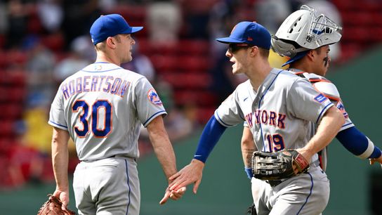 BSJ Game Report: Mets 5, Red Sox 4 -  Boston drops three straight, Mets take series opener taken at BSJ Headquarters (Red Sox)